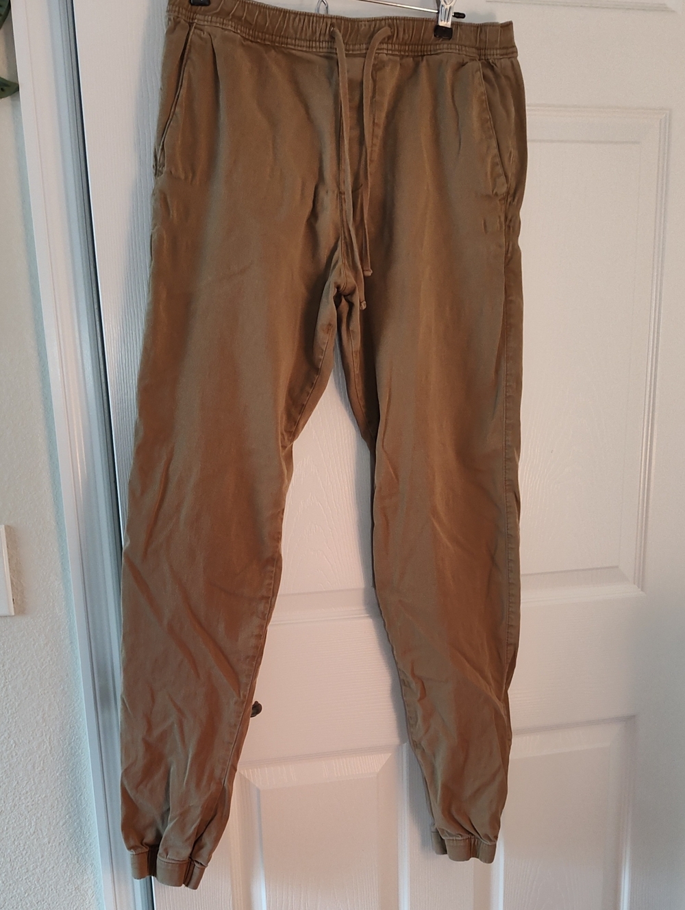 Hollister Men's Khaki Drawstring Joggers